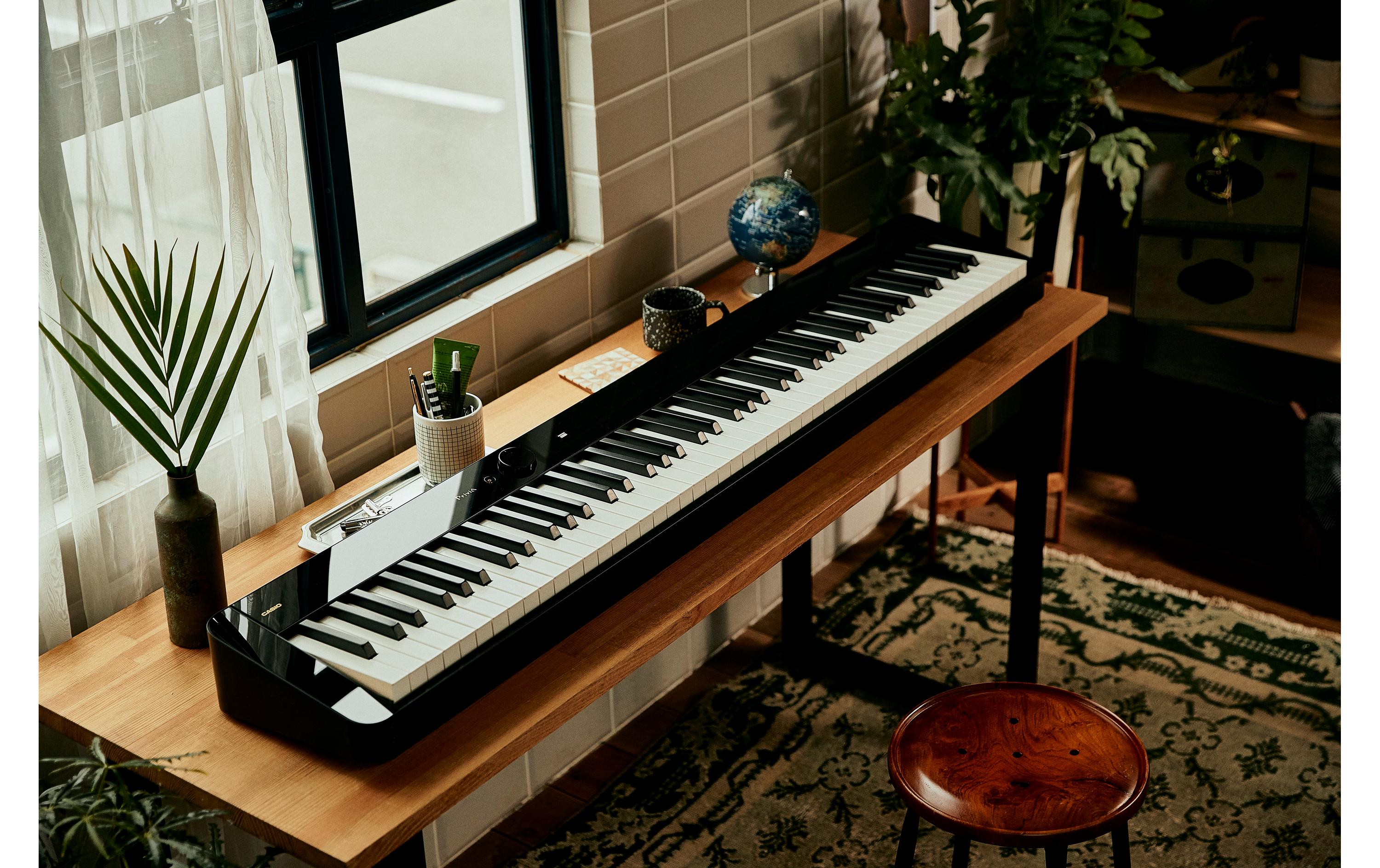 E-Piano Privia PX-S5000 – Schwarz<br>Digitalpiano mit dem authentischen Anschlag eines Flügels, innovativer Klangtechnologie und einem klaren, modernen Look
