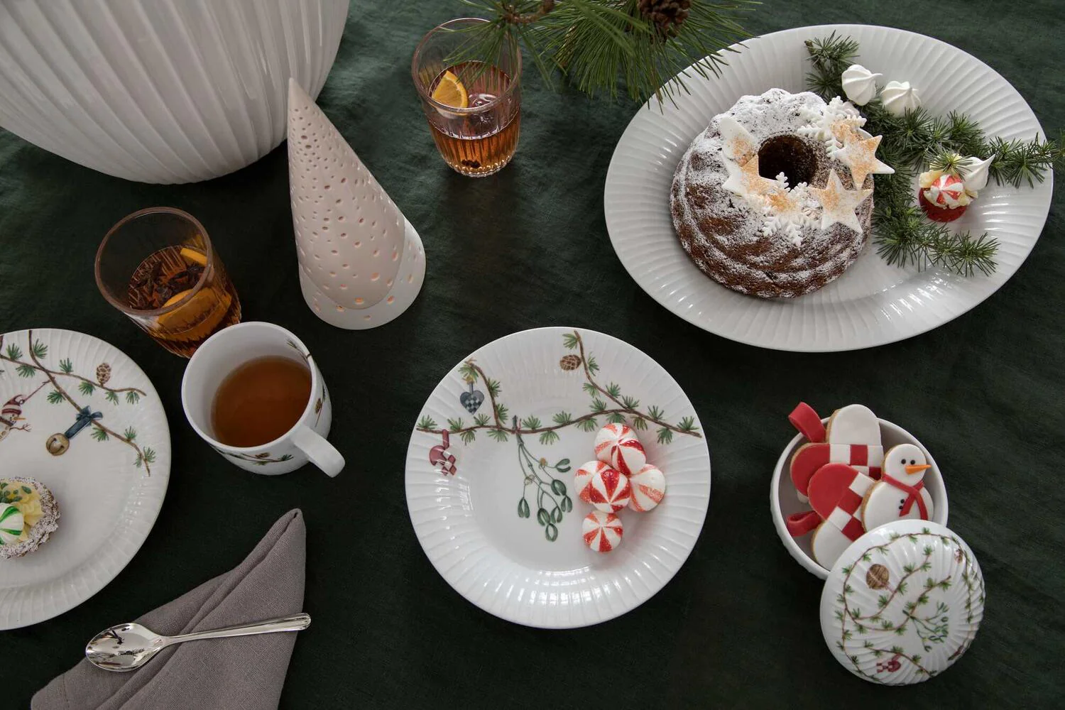 Kähler  Hammershøi Christmas dyb juletallerken - Ø: 21 cm.