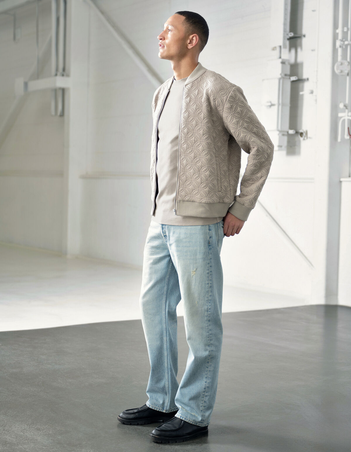 Destroy Relaxed Fit Jeans Bleached L32