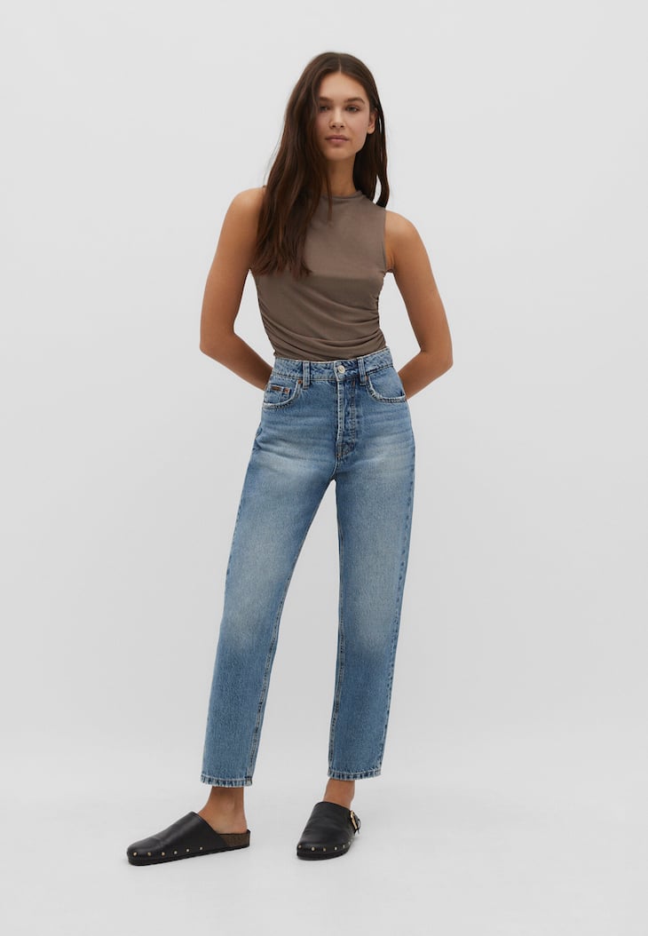 Calça jeans Mom fit 1460