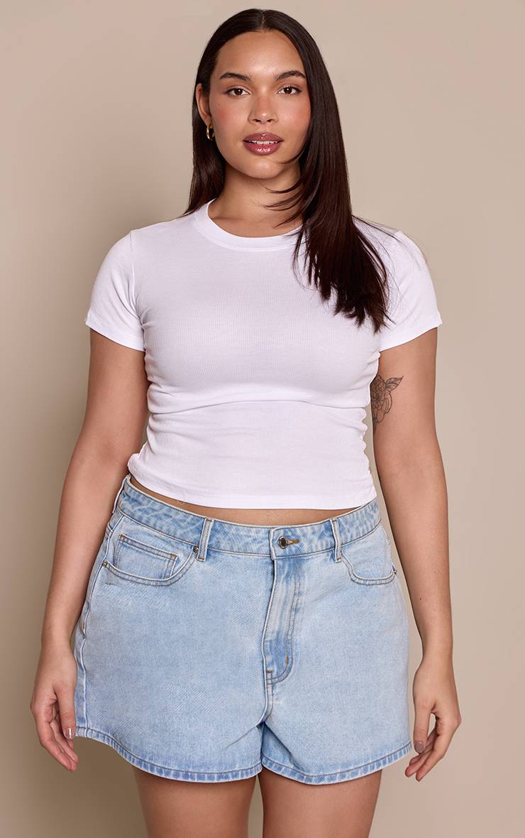 Light Blue Wash Short En Jean Mom Taille Haute Plus