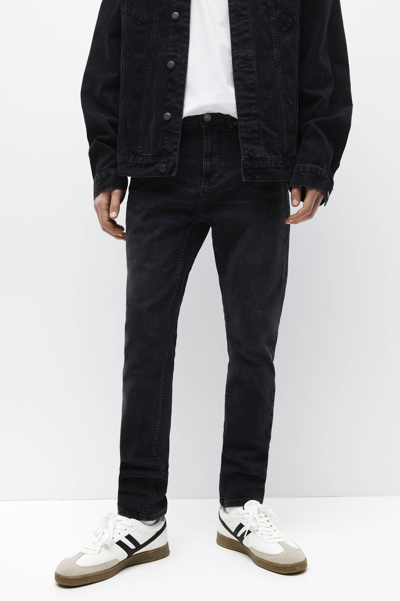 CALÇA JEANS PRETA SLIM FIT - NEG-DELAV
