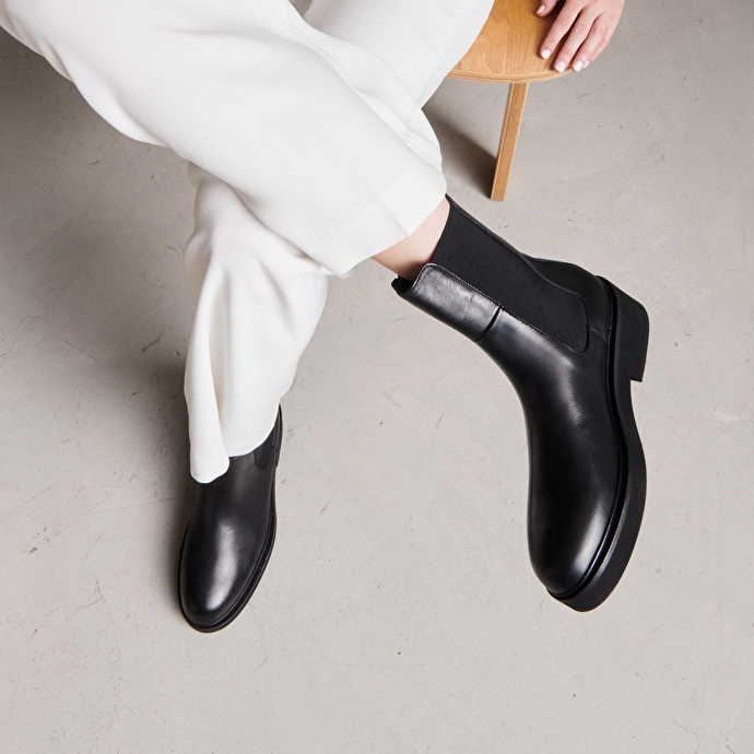 Boots à élastiques  en cuir noir