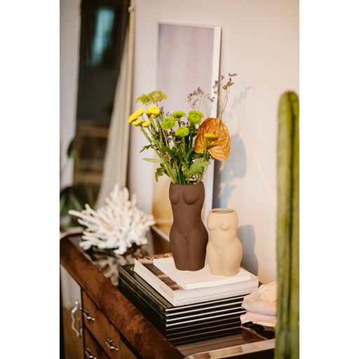 Doiy Body Vase, S