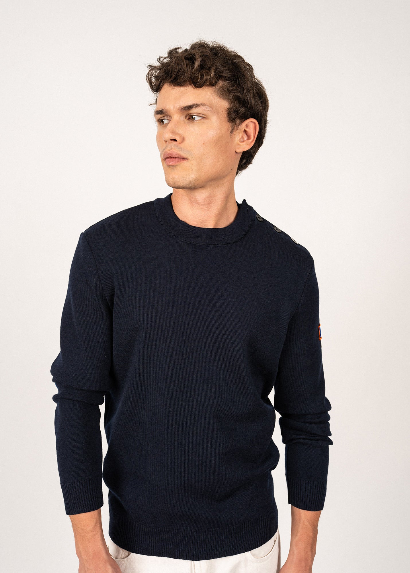 Pull à coudières Mondovision
