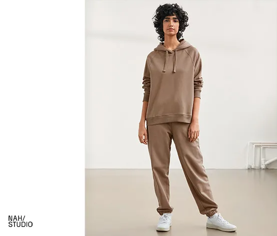 NAH/STUDIO Hoodie | nachhaltige Baumwolle, hazelnut