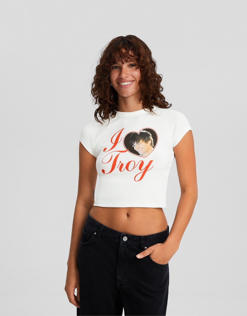 Camiseta de manga curta com estampa de High School Musical