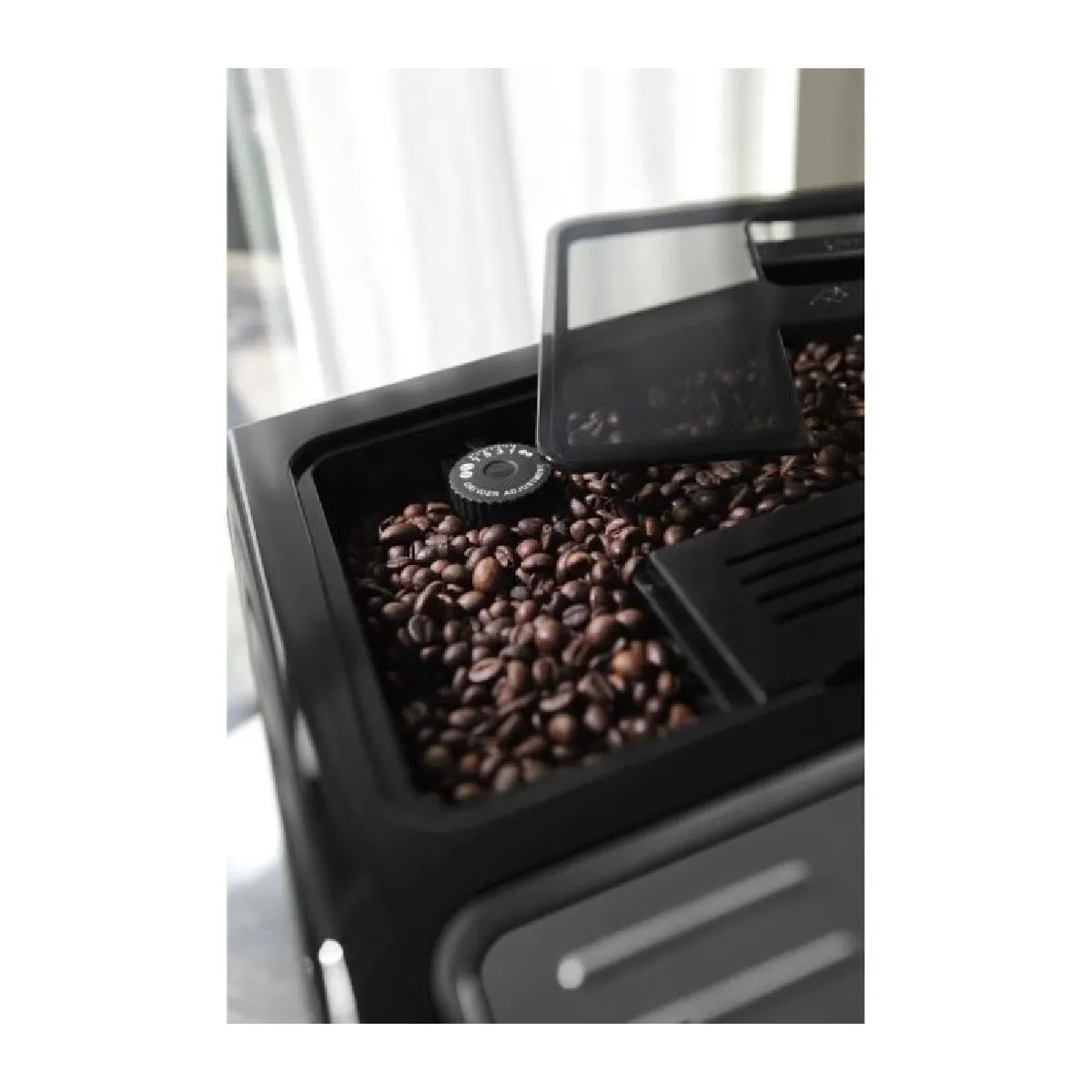 DeLonghi ECAM 44.660.B - Noir