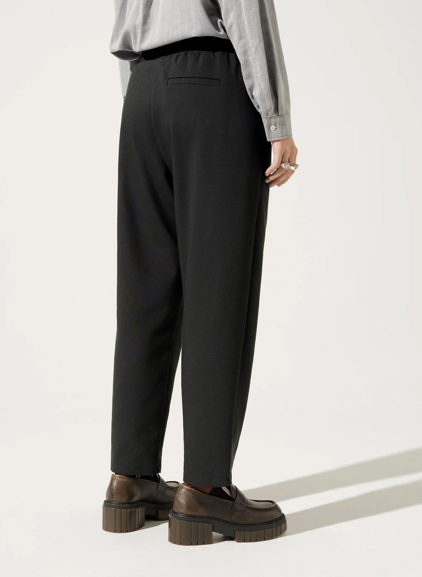 JON - Pantalon large en coton mélangé | Noir