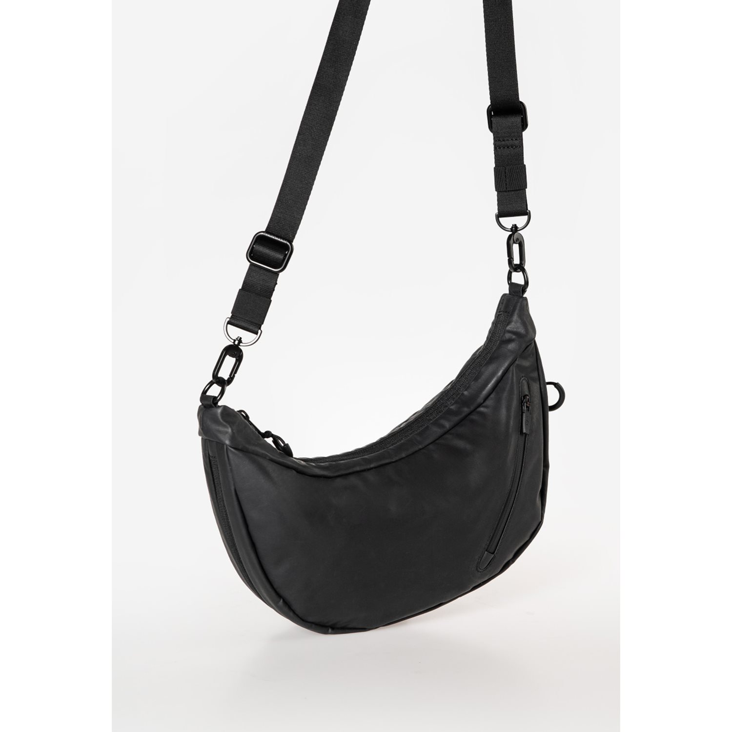 Aunts & Uncles Yoshii RE Shoulderbag black