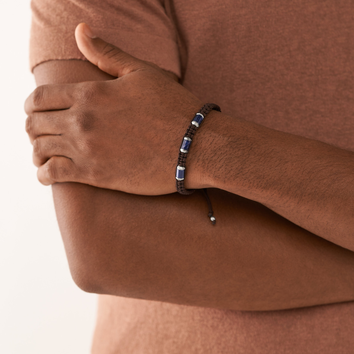 Bracelet FOSSIL acier cordon brun et sodalites
