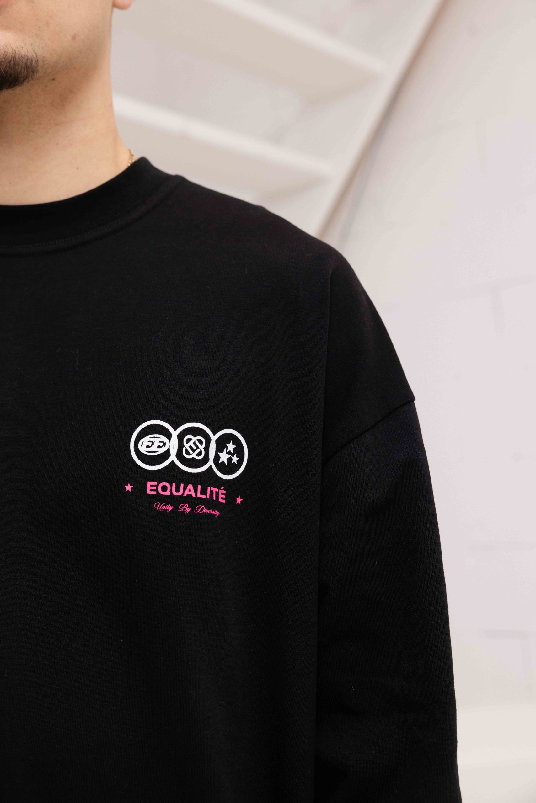 Equalité Universe Longsleeve T-Shirt Heren Zwart/Roze