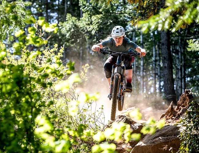 7mesh Slab MTB Fietsbroek Kort Donkerrood Dames