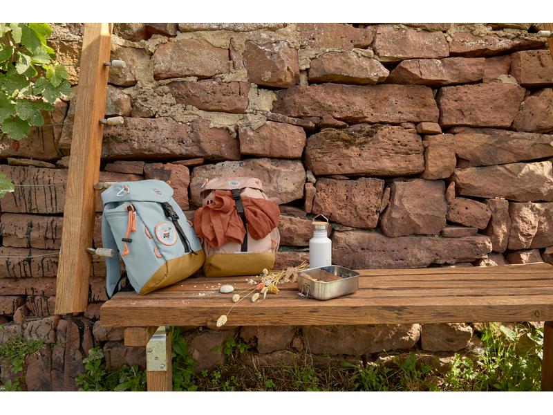 Lässig Rucksack Mini Backpack Outdoor Nature Haselnuss Wasserabweisender Kinderrucksack mit gepolsterten Schultergurten