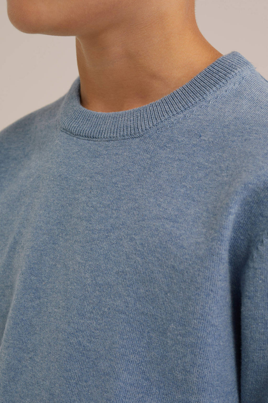 WE Fashion sweater