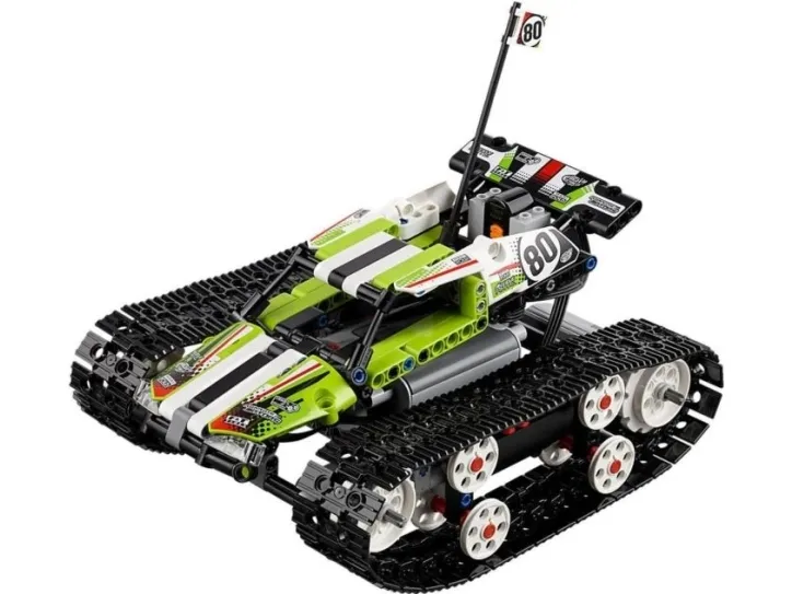LEGO Technic 42065 - RC Tracked Racer