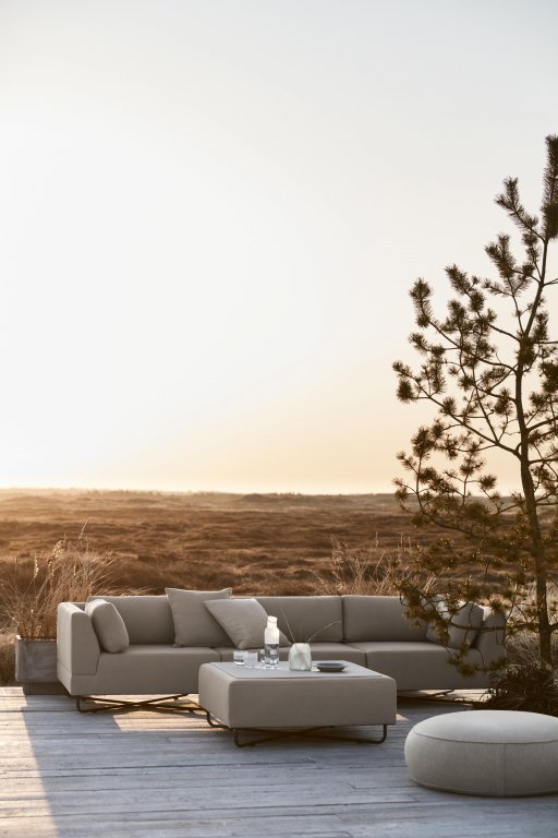 Bolia Orlando O2 poef outdoor large Brezza zand