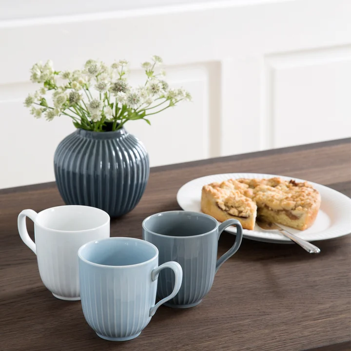 Kähler Design - Hammershøi Christmas 2025 Becher mit Henkel, 33 cl, weiss
