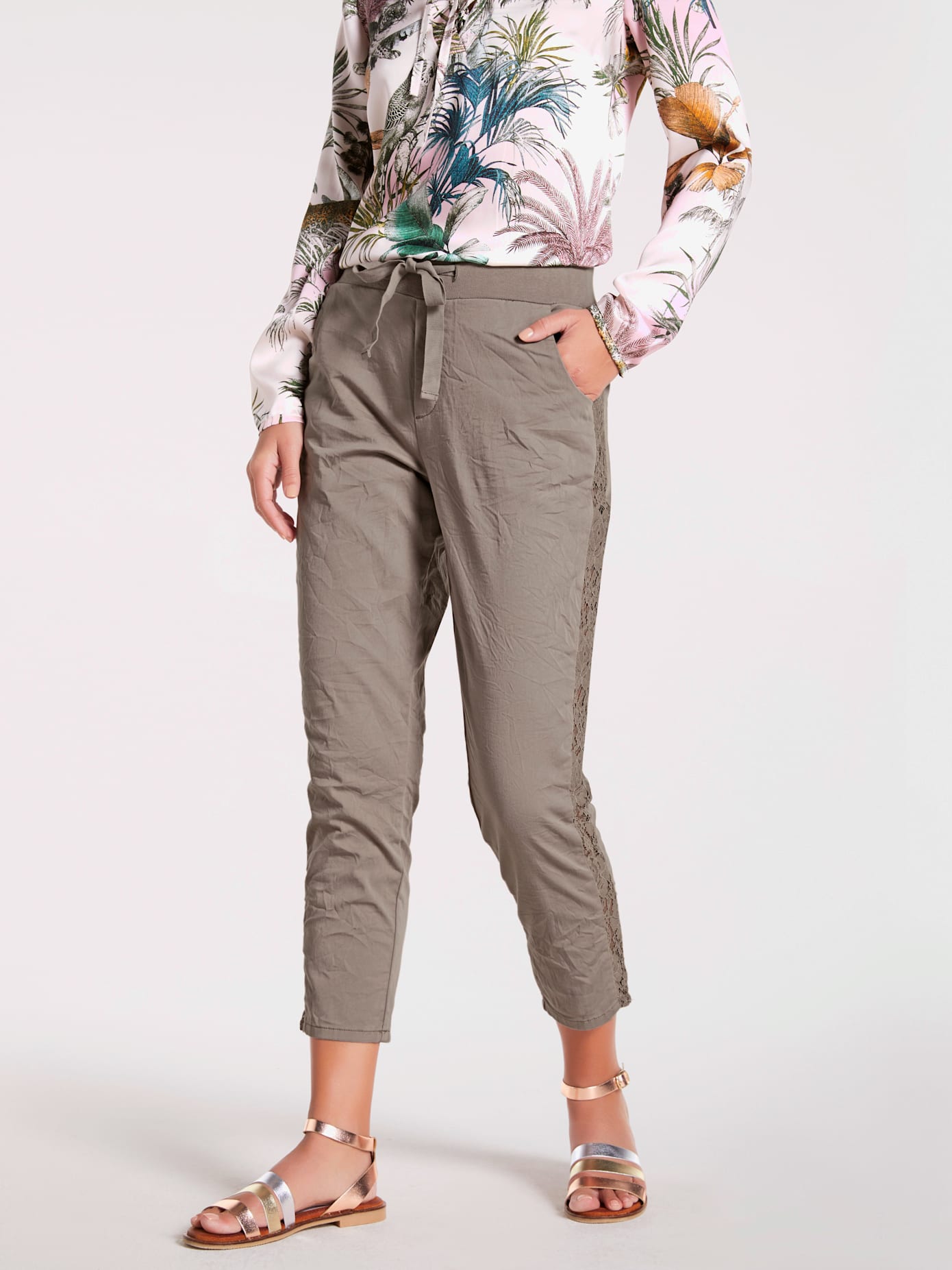 Pantalon coupe carotte