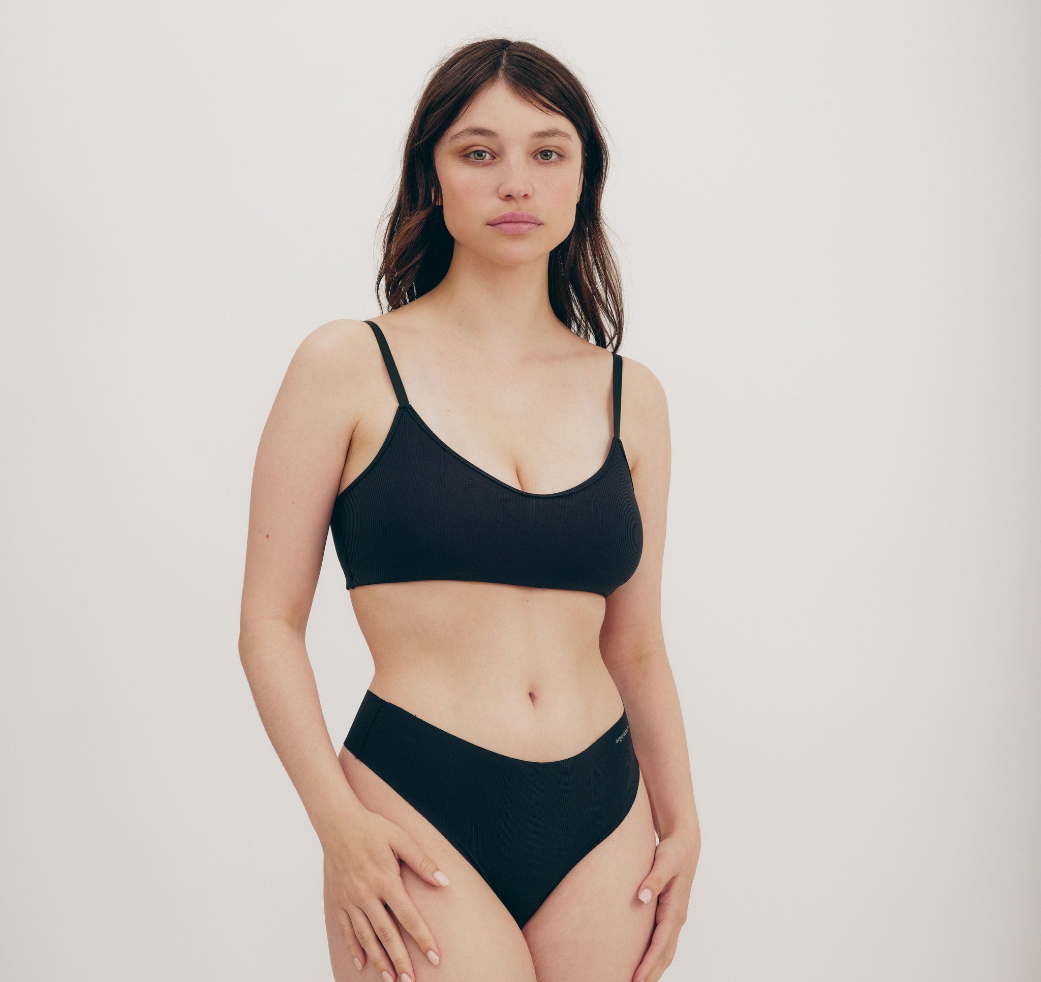 RECYCLED NYLON<br>Naked Rib Thong