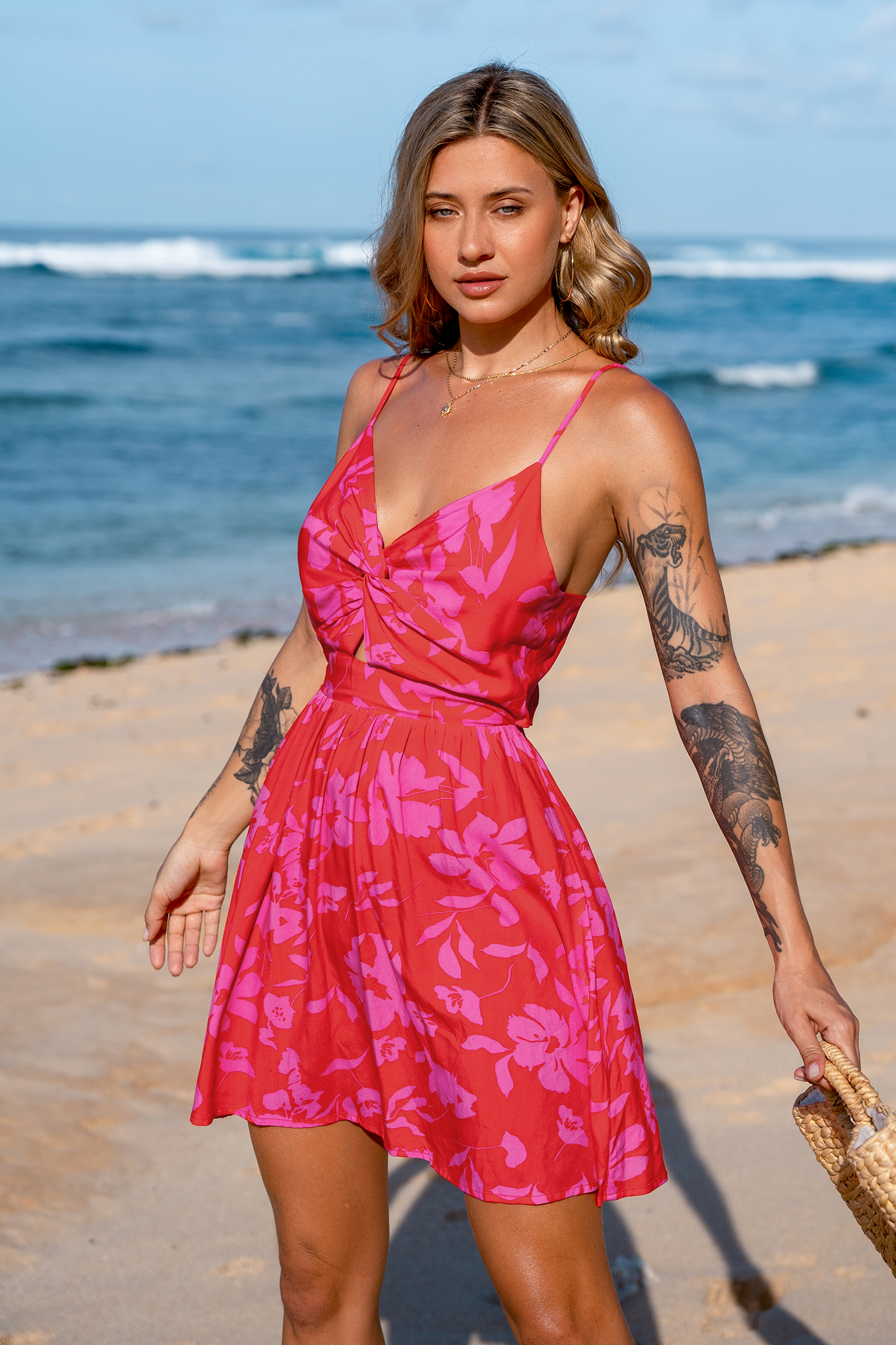 Robe mini torsadée à imprimé floral