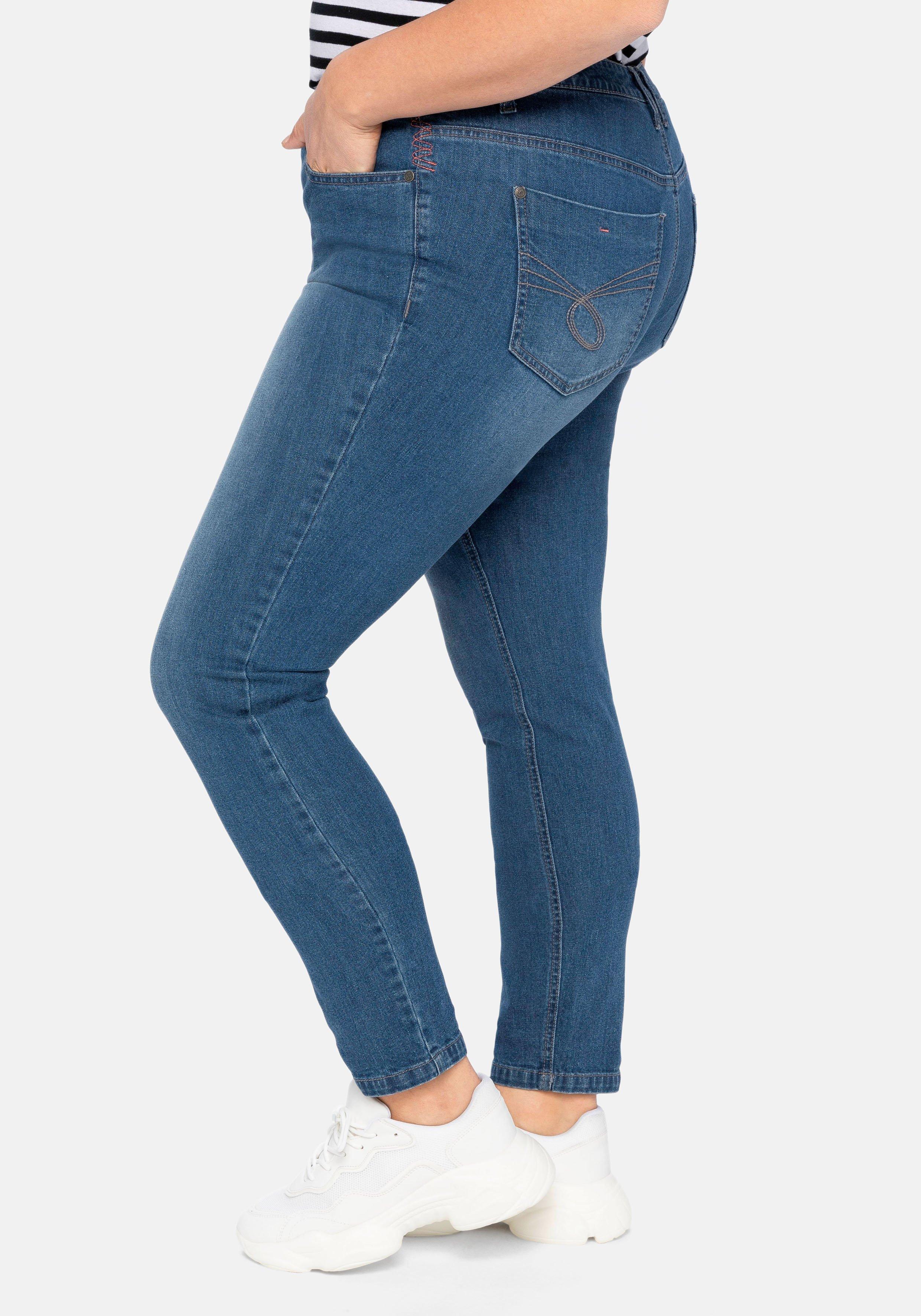 Schmale Stretch-Jeans mit Waschung