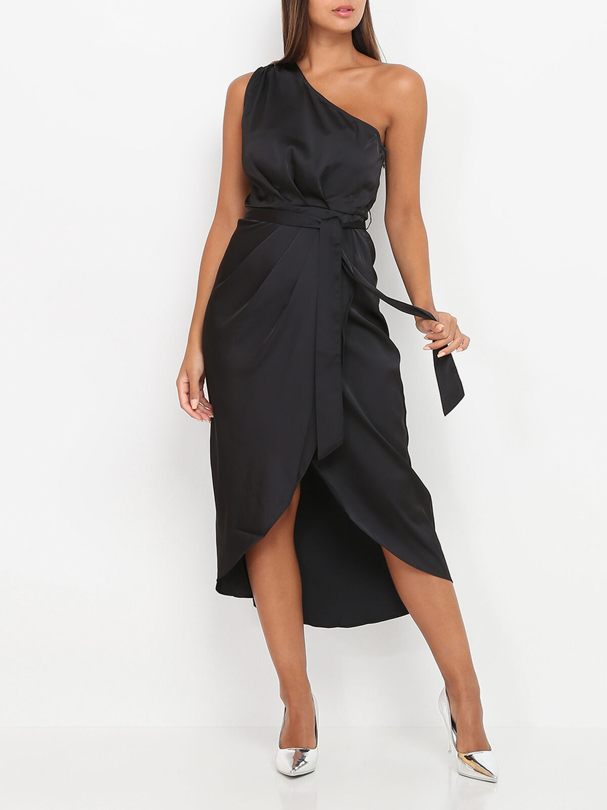 Robe asymétrique satinée- Noir