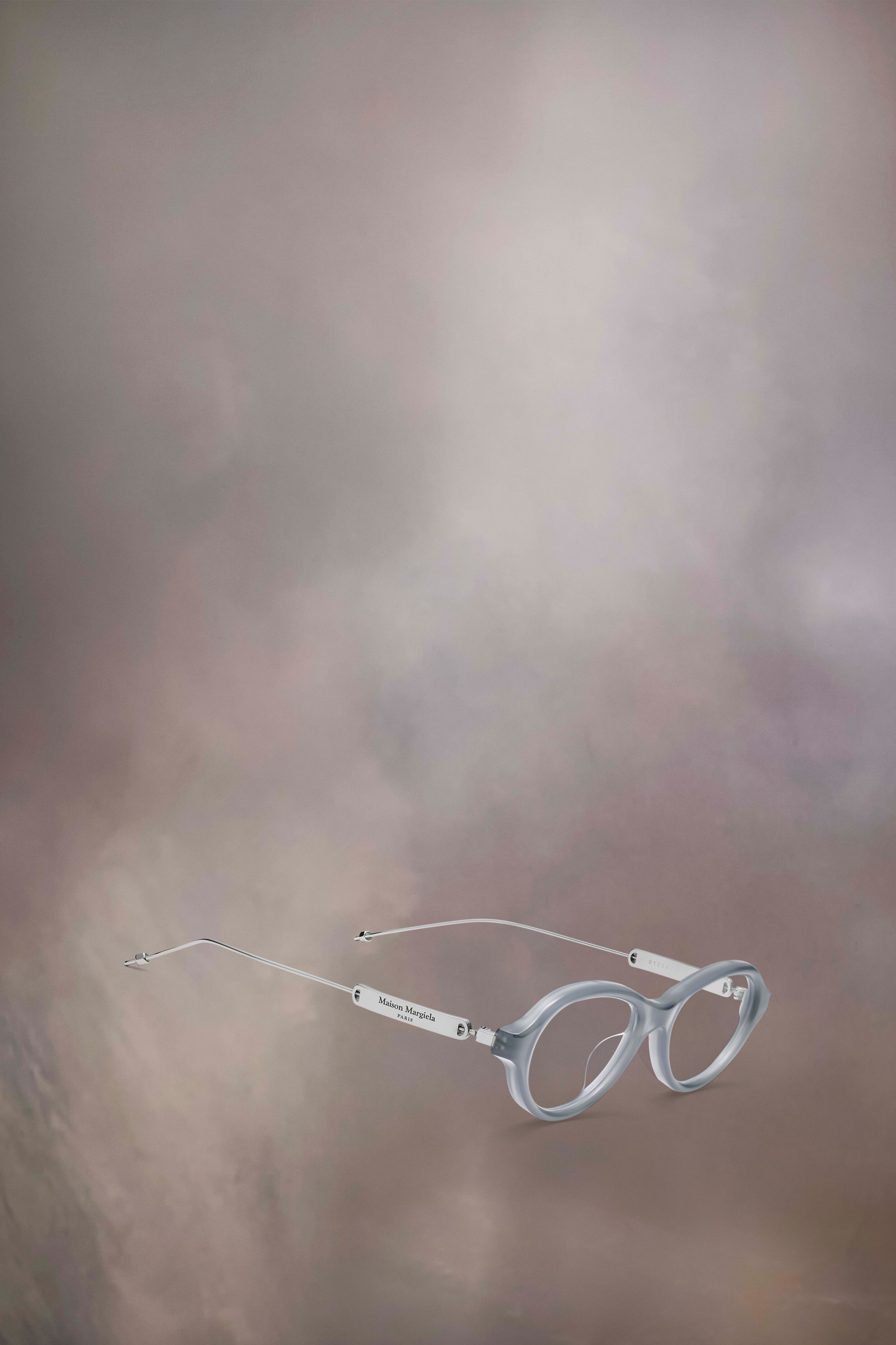 Lunettes à monture grise x Gentle Monster​