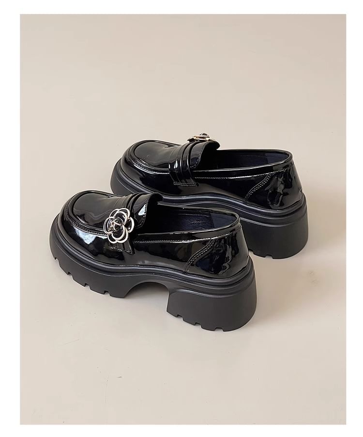 Silverslyre - Loafers met bloemenaccent en platform