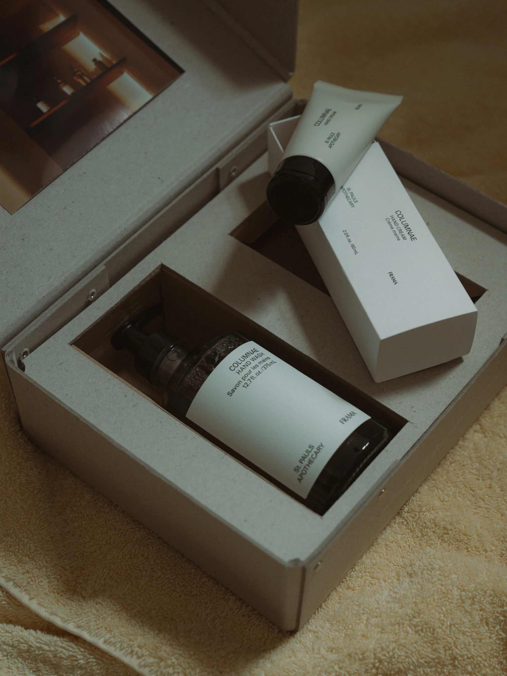 Handverzorgingsgeschenkset Columnae (vetiver, zwarte peper, bittere sinaasappel & tuya), 2-delig