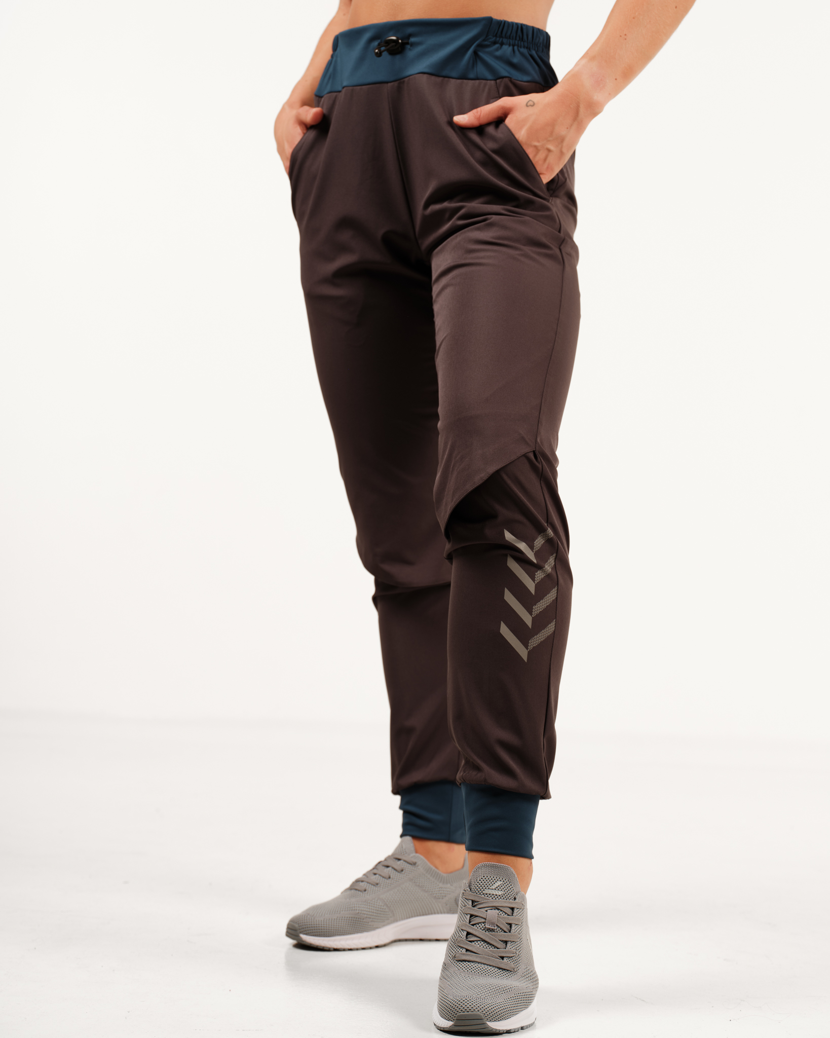 LEVITY Future Trail Pants Dark Steel