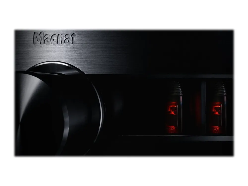 Magnat MA 900 - Forstærker - 2 x 130 Watt - sort