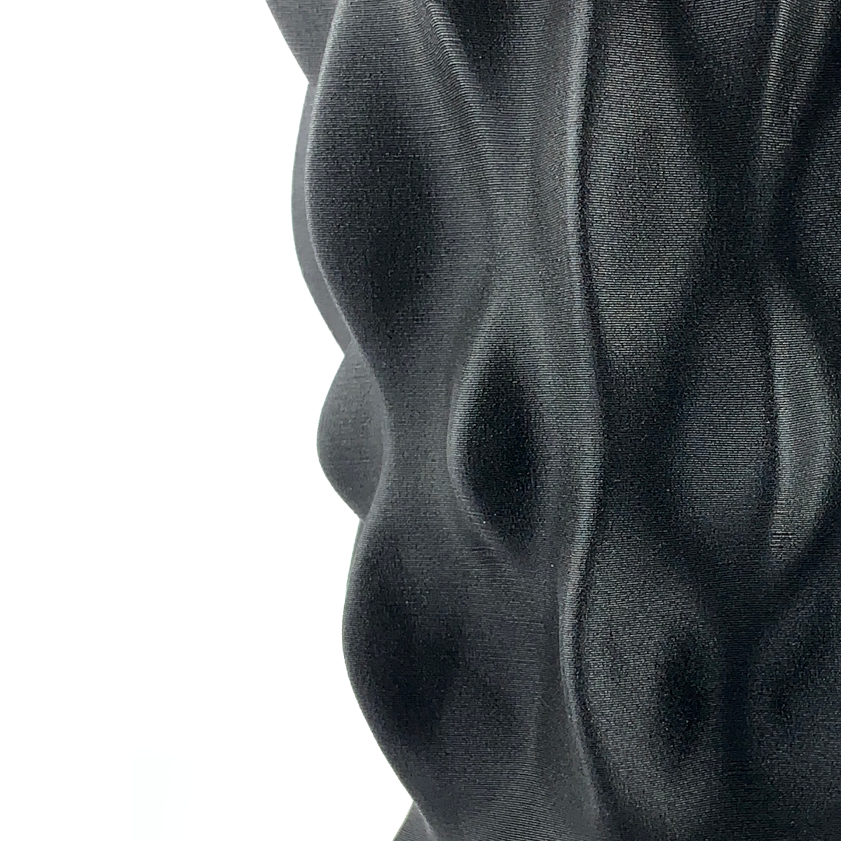 Fiberlogy  MattFlex 40D Schwarz, 1,75 mm / 850 g    Flexibles Filament mit matter Oberfläche und hohen Beständigkeiten