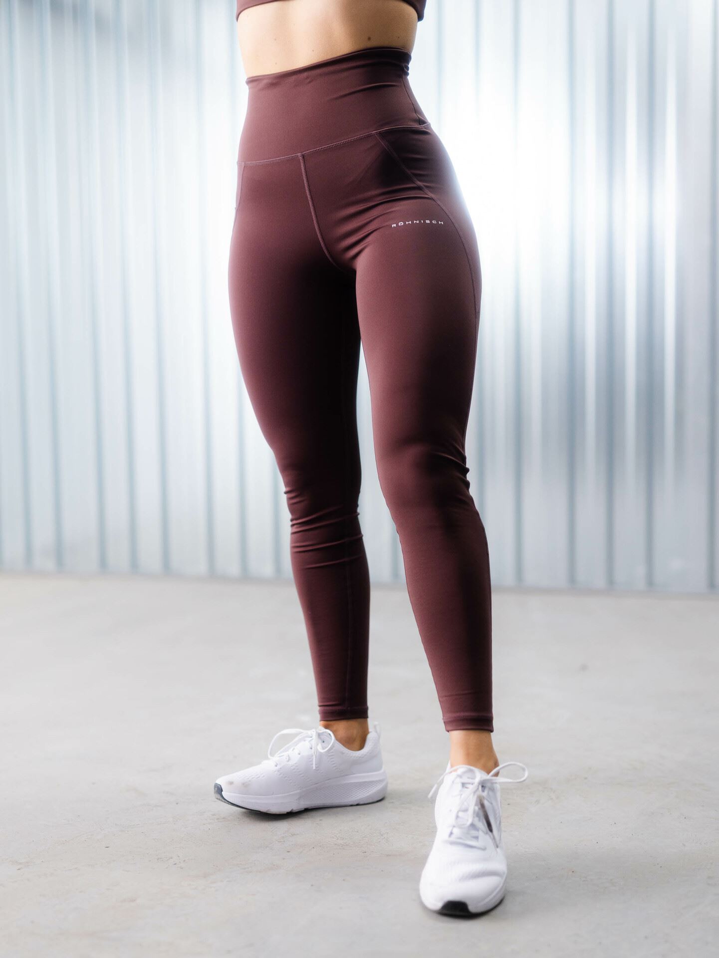 Flattering Curved High Waist Tights