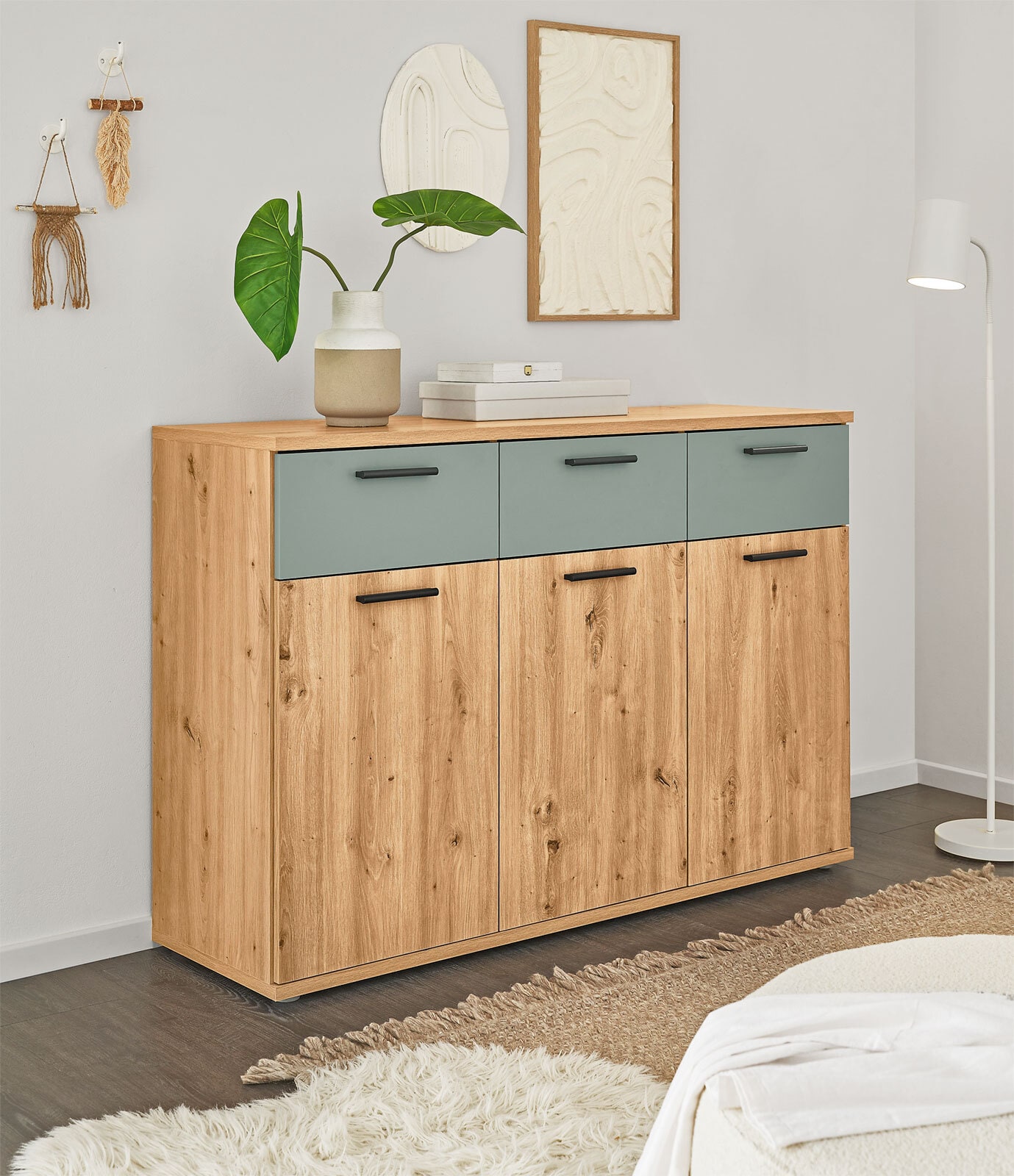 Schlafzimmer Kommode Savina 135 x 91 cm braun/ grün