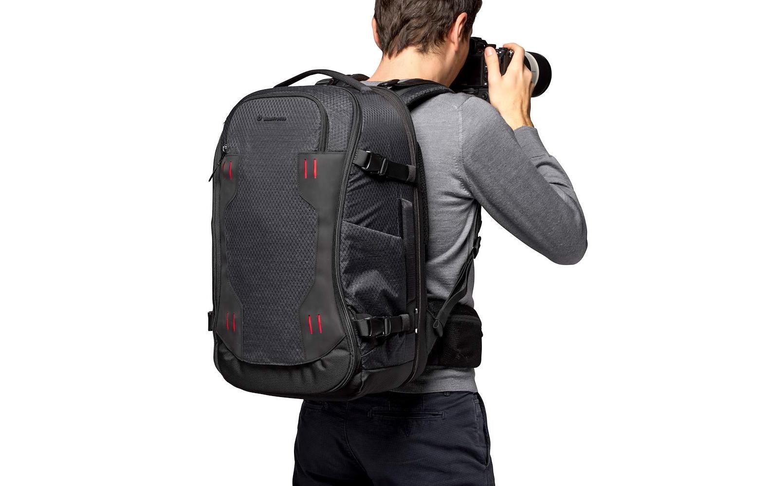Fotorucksack PRO Light Flexloader L<br>Professioneller Rucksack mit Bodenverstärkung und Stossschutz