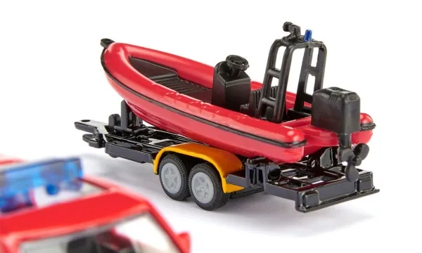 Siku Land Rover Defender with Boat