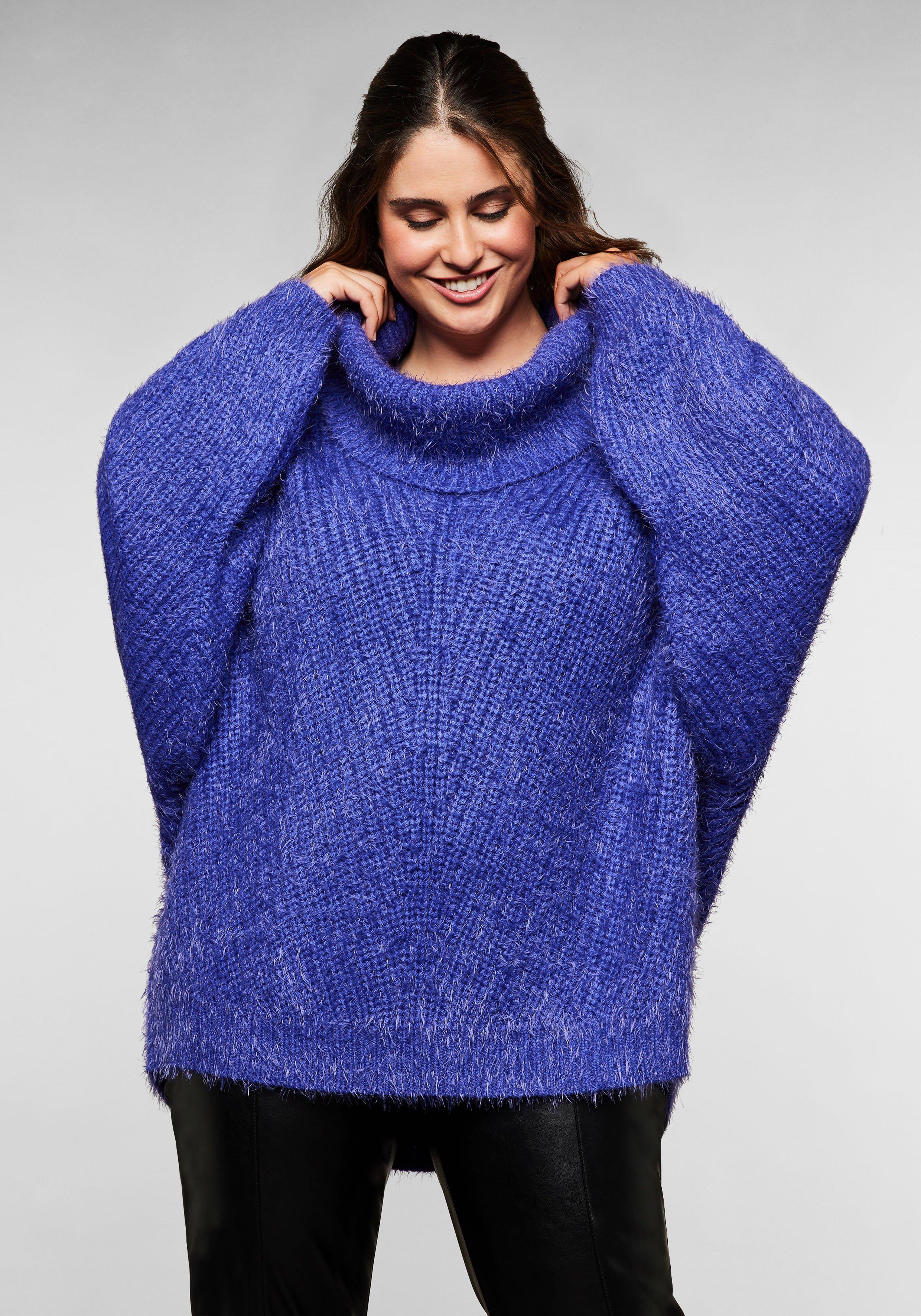 Pullover mit abnehmbarem Loopschal