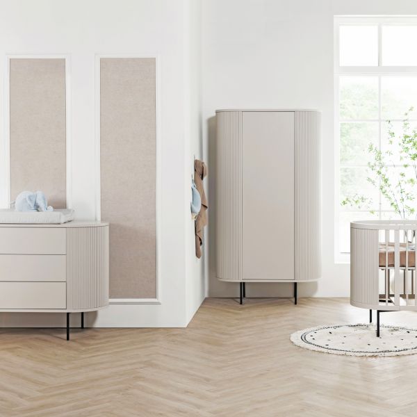 Kidsmill Sense Babykamer | Ledikant 60 x 120 cm   Commode - Oatmeal