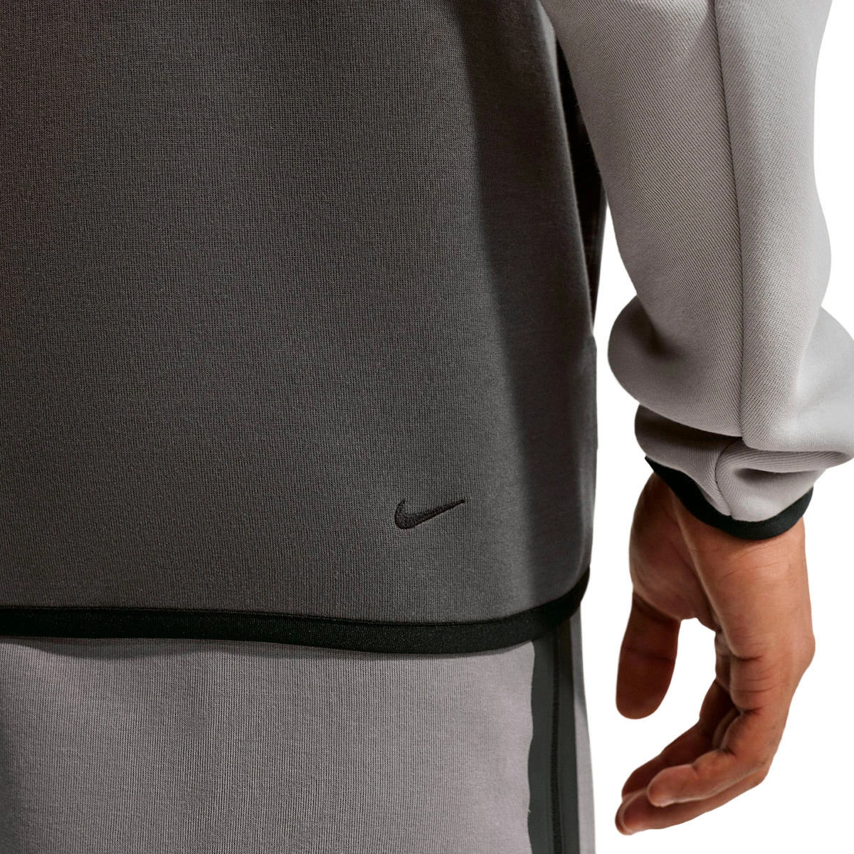 Casaco Nike Windrunner Fleece