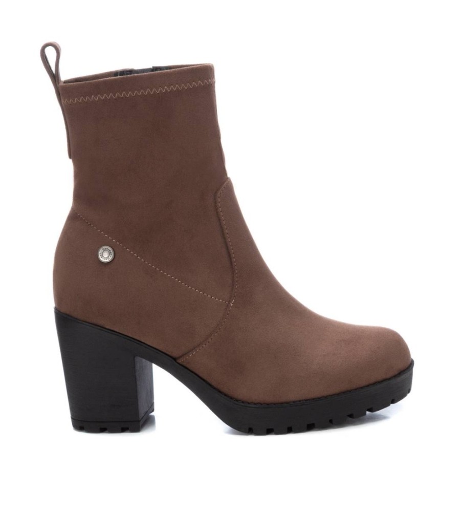 Botas de cano curto Refresh 171459 Marrom - Altura do salto: 8 cm -