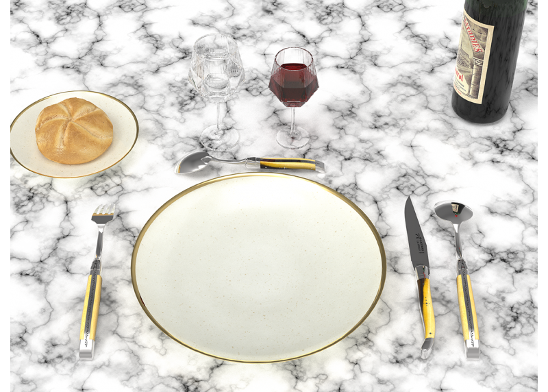 Service de 6 grandes cuillères Laguiole avec un manche en bois de pistachier et mitres en acier inoxydable