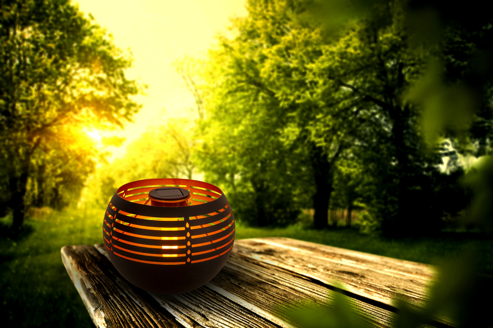 Solar-LED-Tischleuchte - schwarz-gold - 21 cm