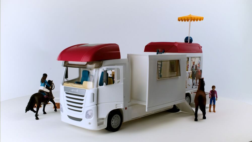 schleich® Horse Club 42619 Pferdetransporter