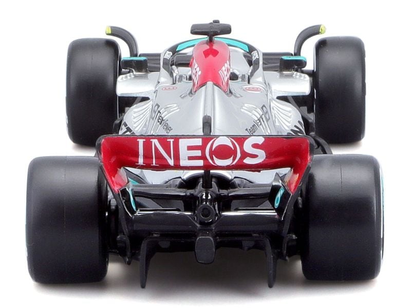 BBurago Mercedes-AMG F1 W13 Hamilton 2022 1:43 Sammlermodell im Massstab 1:43