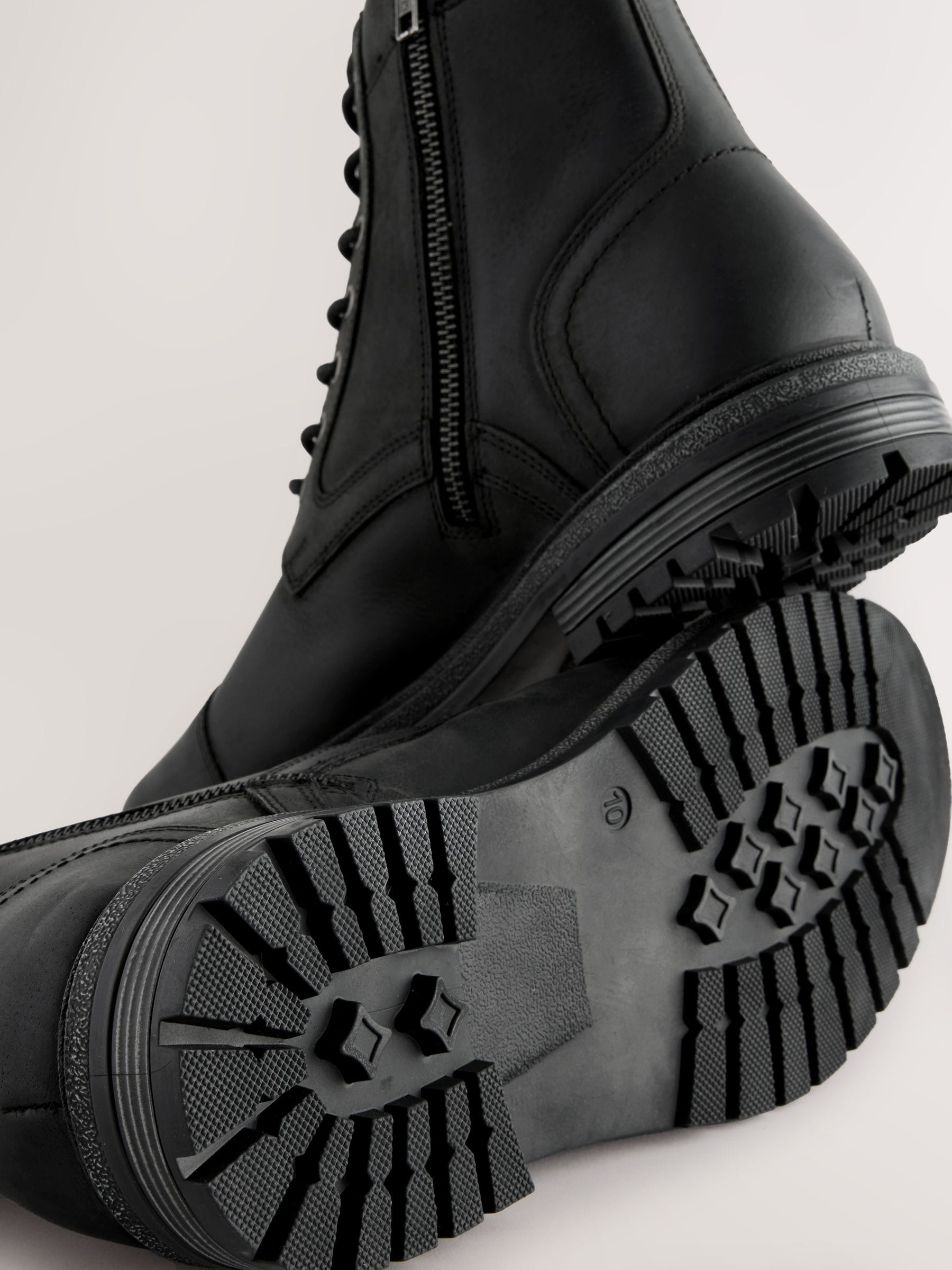 Zwart - Leather Toe Cap Zip Up Boots