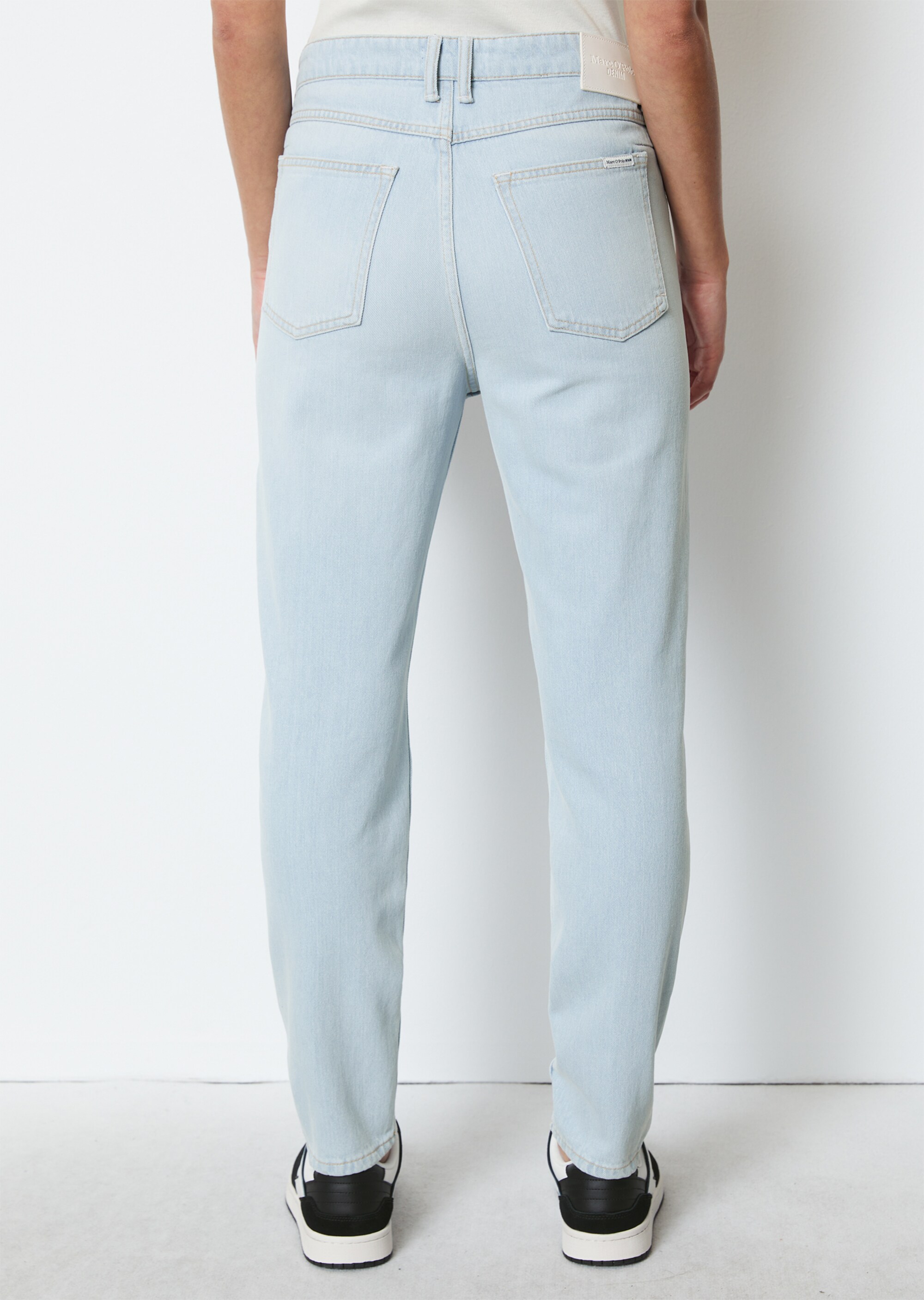 Jeans Modell FREJA boyfriend relaxed leg aus reinem Organic Cotton