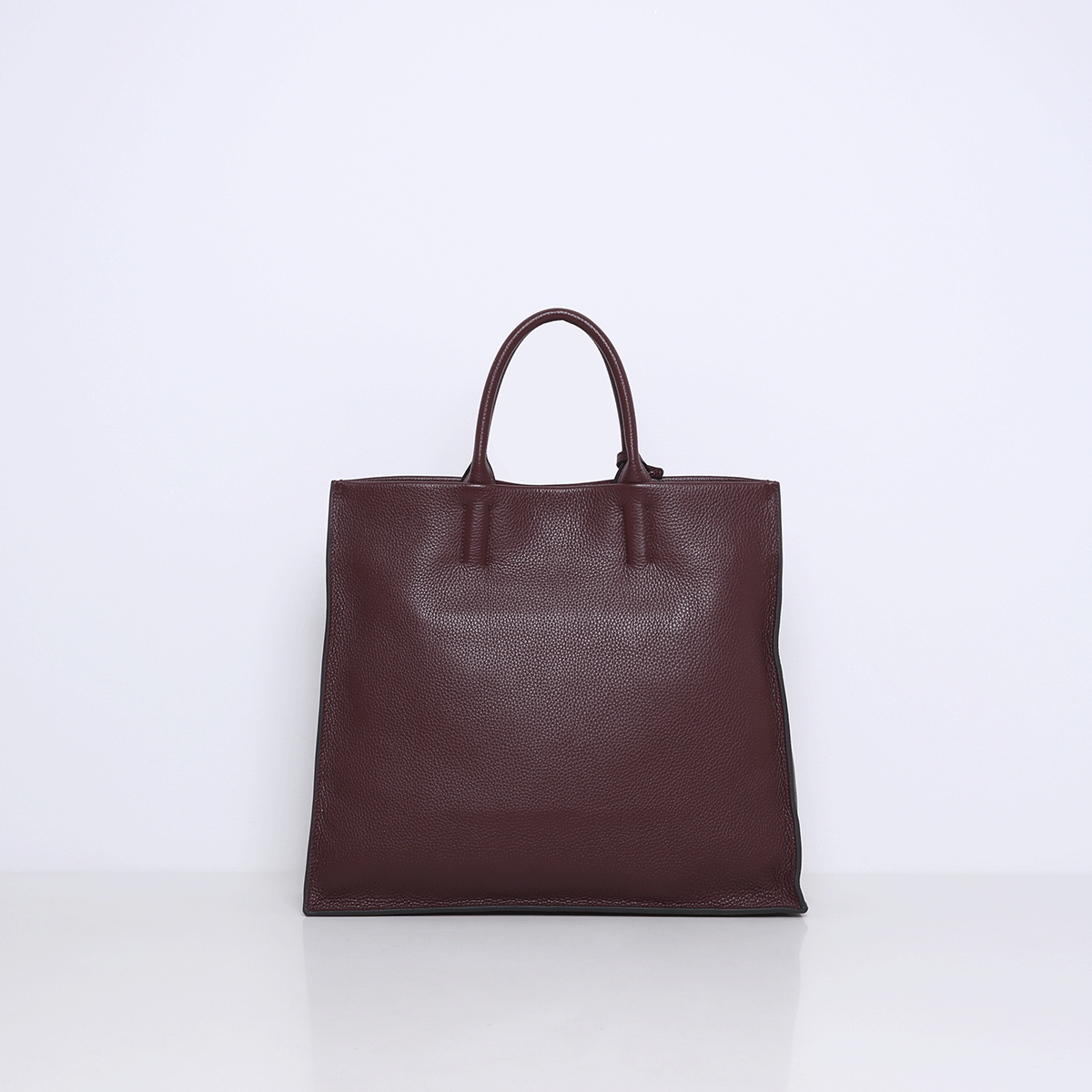 HILLY | BORDEAUX