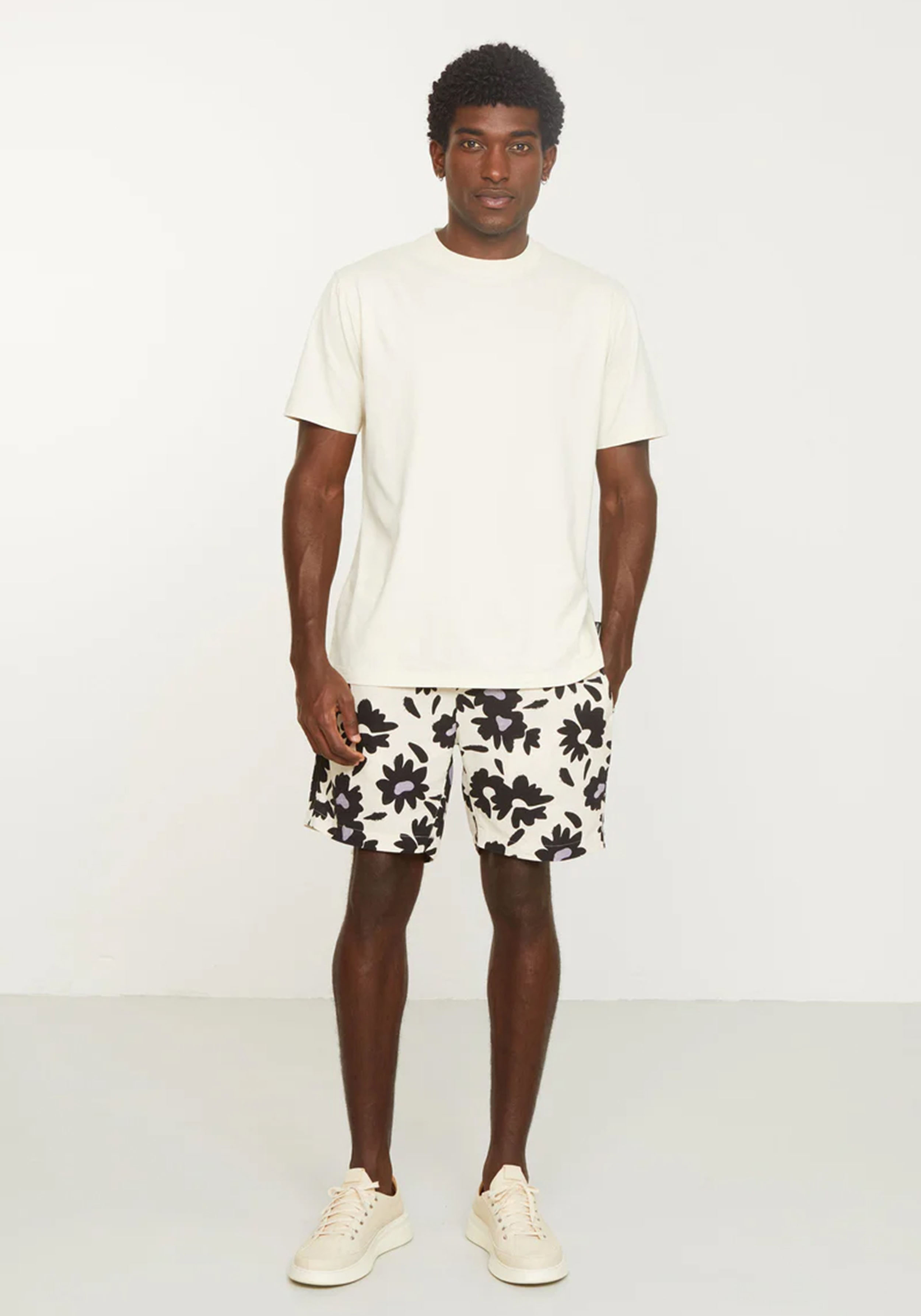 Recolution Shorts Curry Bloom Linen White