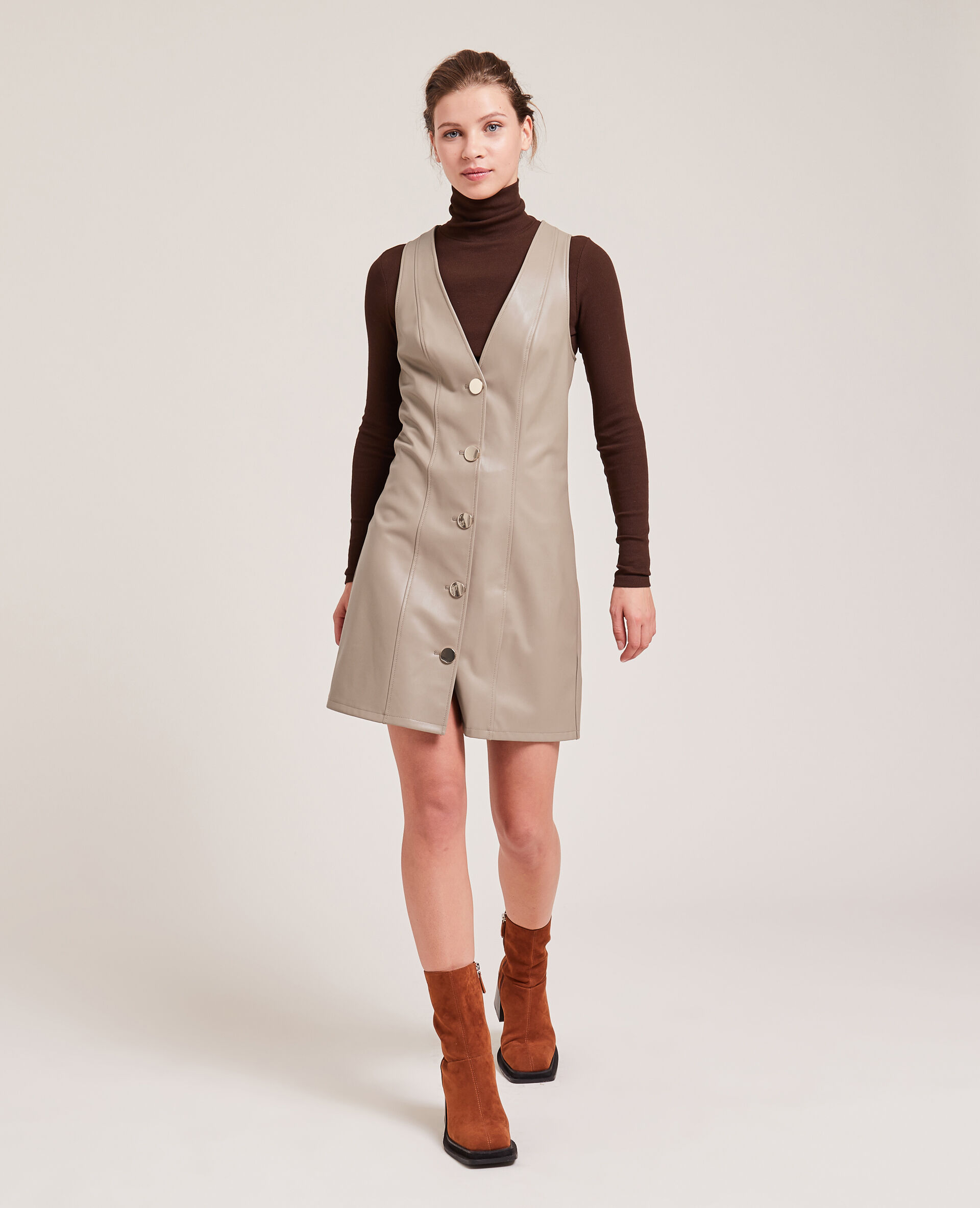 Robe courte en simili cuir - Beige